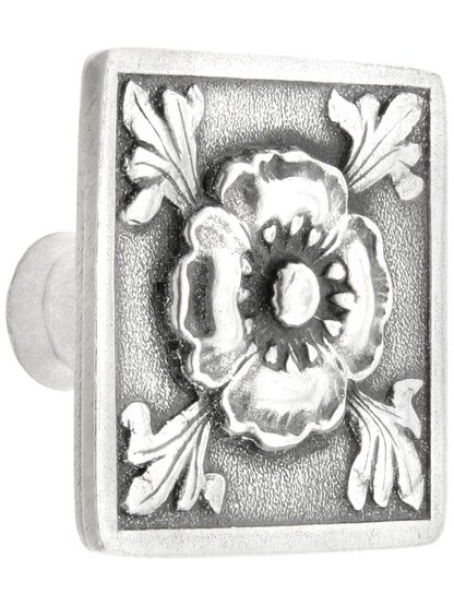 Square Poppy Knob - 1 3/8 inch x 1 3/8 inch in Brilliant Pewter.